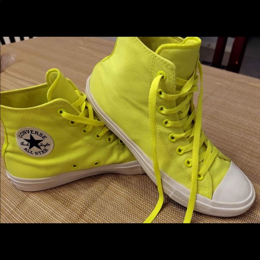 Unisex Womens / mens Converse size 10 in womens